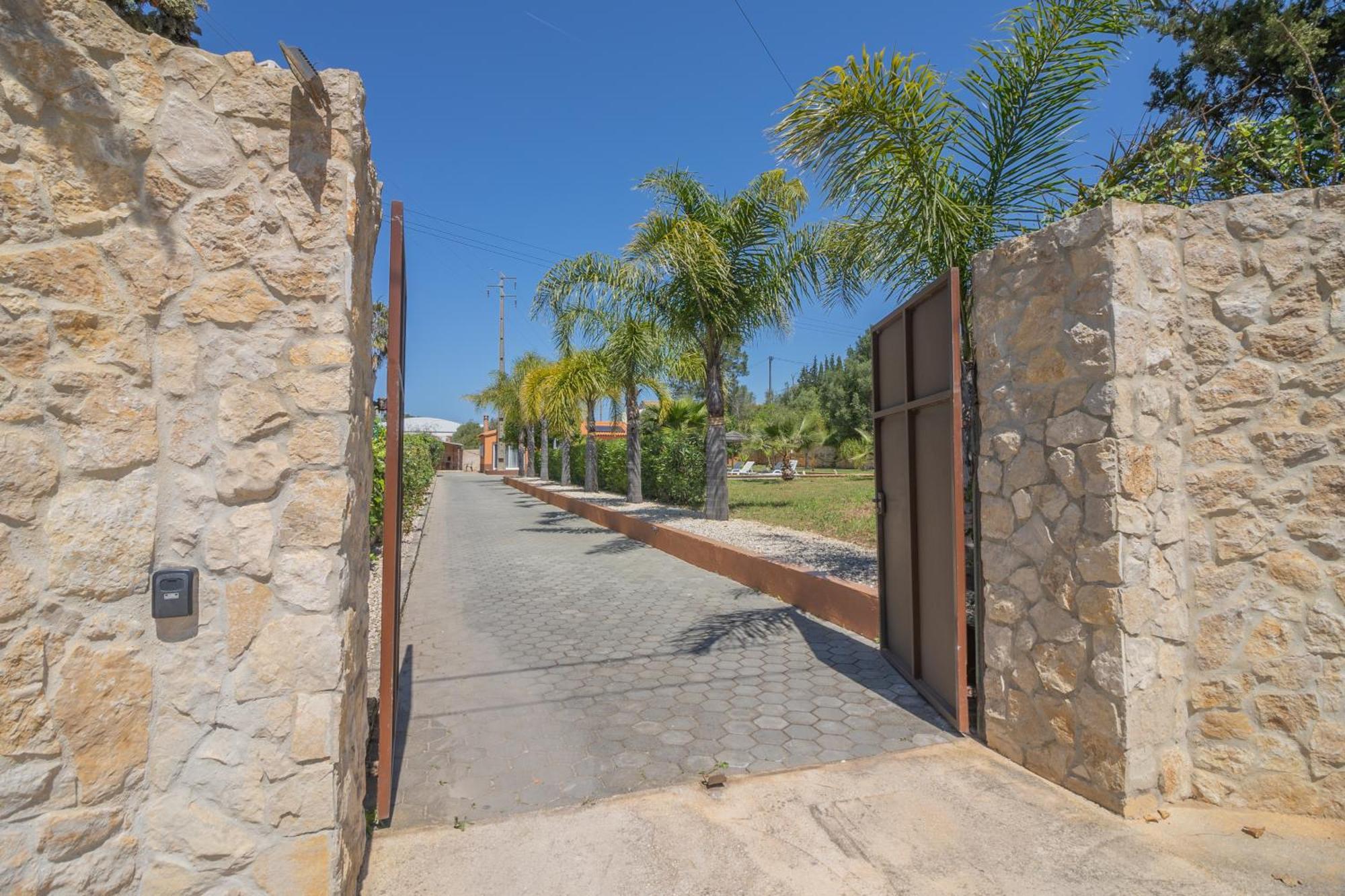 Quinta Gomes Villa Лагос Екстериор снимка